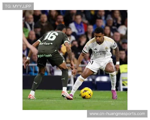 赫罗纳1-1逼平皇马，中卫阿尔瑙获评7.5分